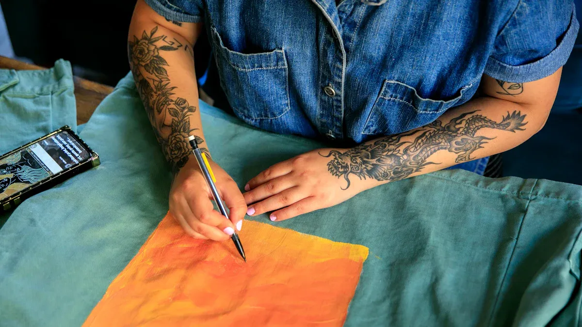 How to Paint Fabric with Jacquard Paint