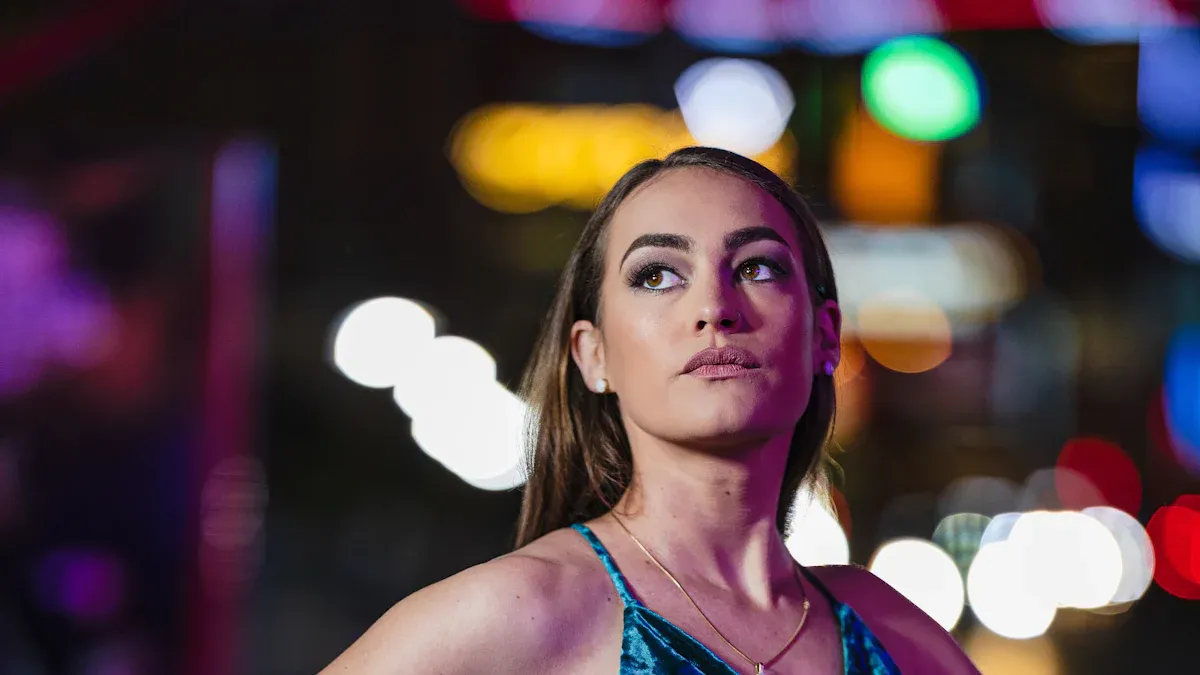 Why Velvet Spandex Fabric is the Hot Trend for 2025