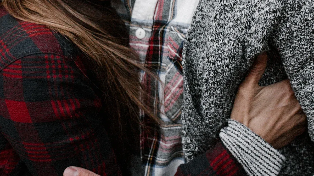Mastering the Versatility of Flannel Styling
