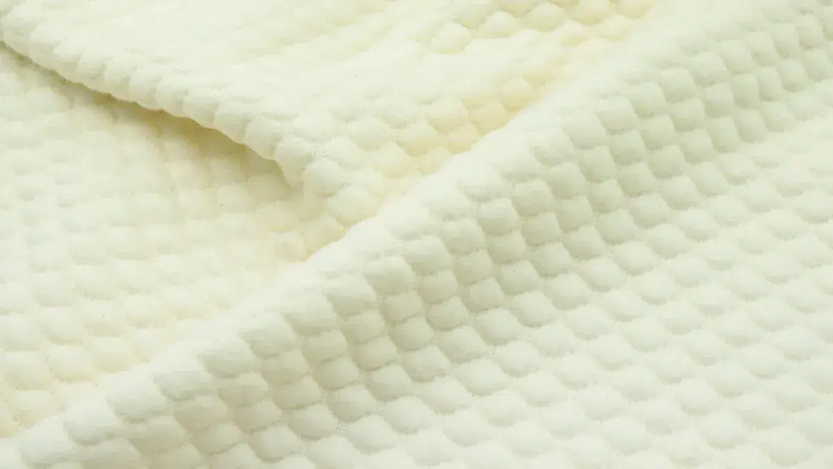 The Elegance of Fabric Pique Cotton in the Home
